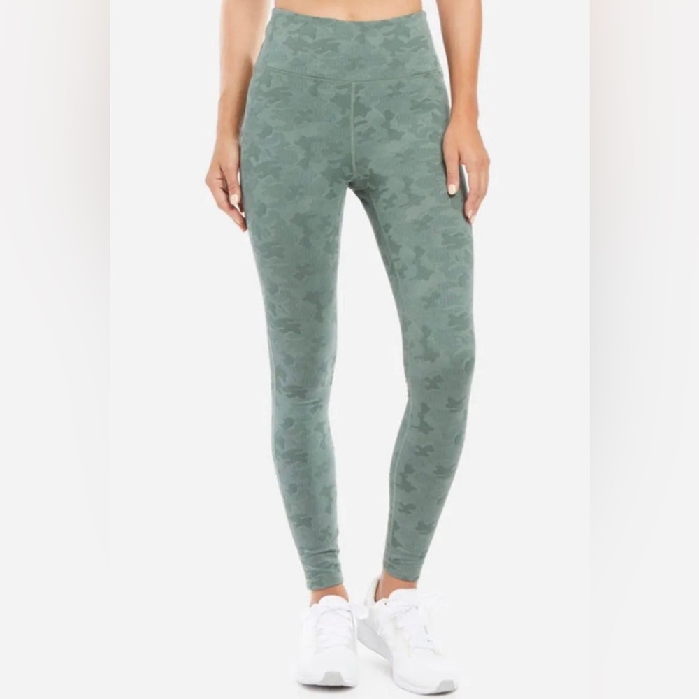 Danskin Jacquard Camo Legging Jungle Green Small S